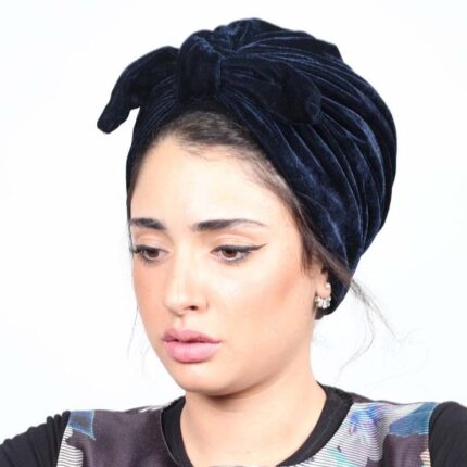 Chapeau en turban de velours à oreilles de lapin