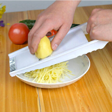 Râpe multifonctions pour cuisines