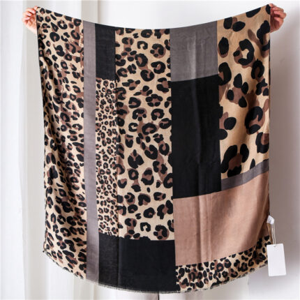 Foulard à imprimé léopard de couleur contrastée à la mode pour femmes